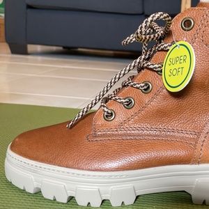 Paul Green Joaquin Leather Boots Size 7